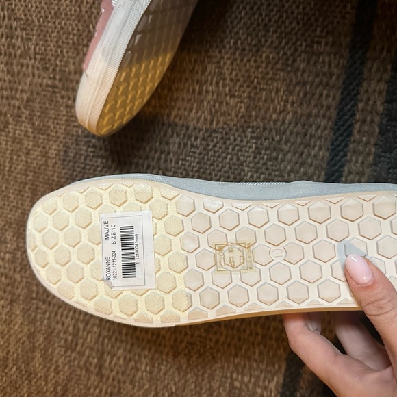 Shu shoppe Roxanne Mauve sneaker - Picture 5 of 7